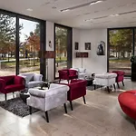 Melia Hotel 4*